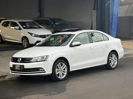 VOLKSWAGEN JETTA 2.0 TSI HIGHLINE 211CV GASOLINA 4P TIPTRONIC